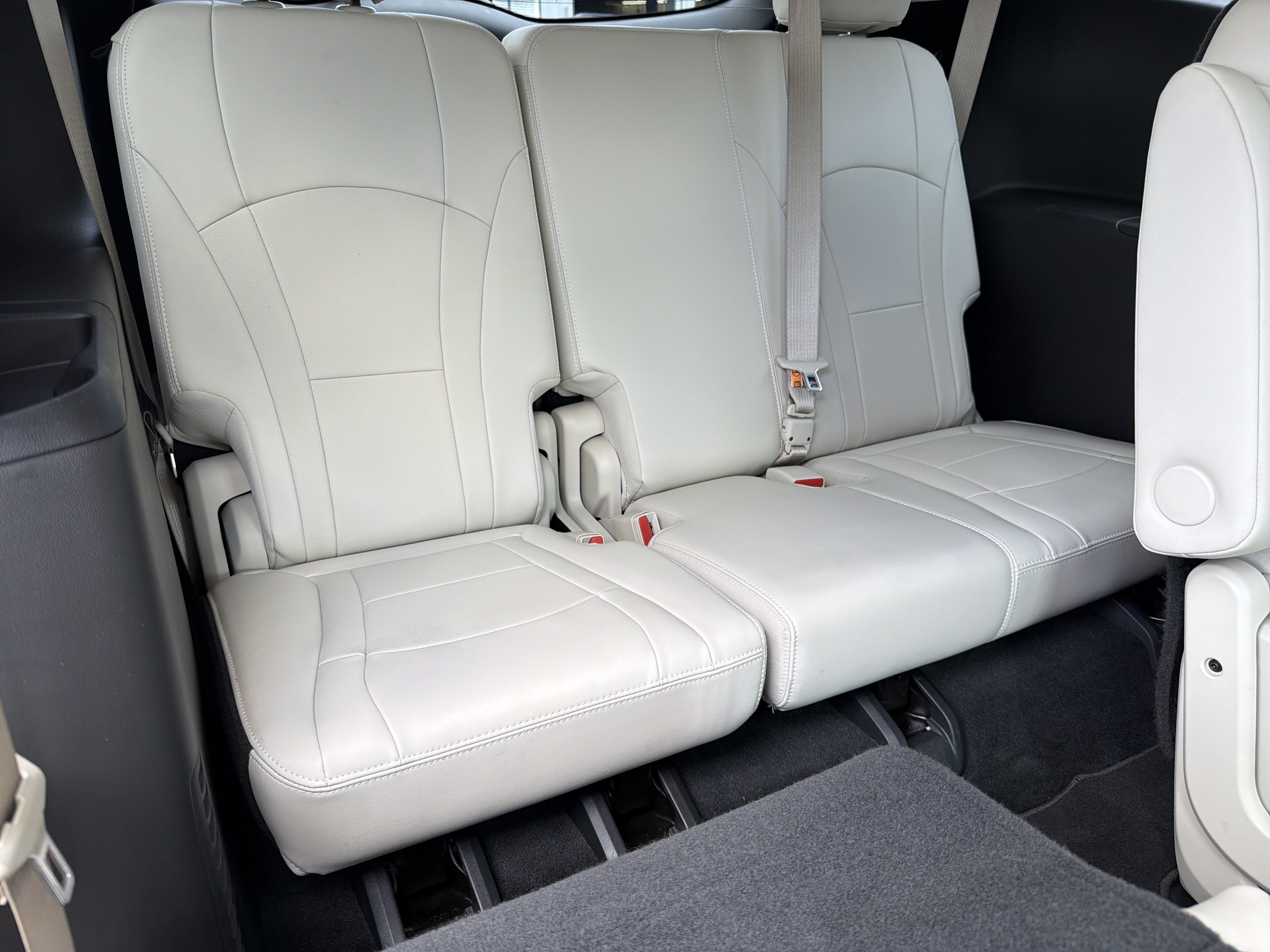 Certified 2023 Buick Enclave Essence w/ Experience Buick Package FWD image 17