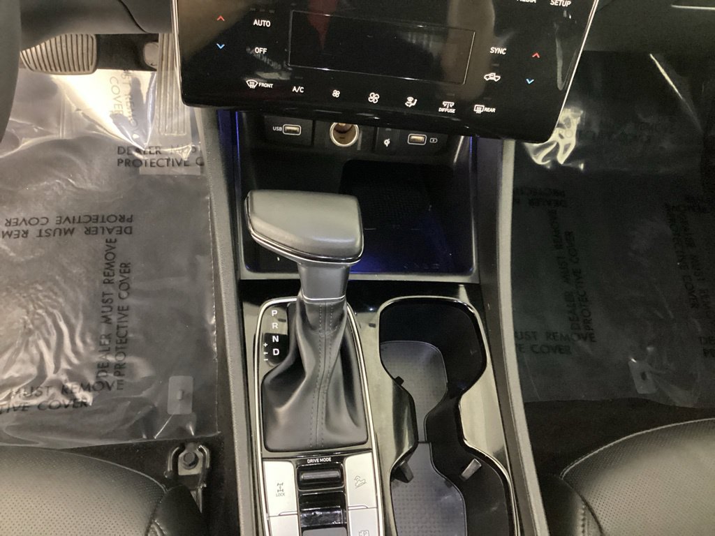 Used 2024 Hyundai Santa Cruz Limited AWD/4WD image 19