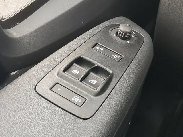 New 2026 RAM ProMaster 2500 w/ Safety Group FWD image 25