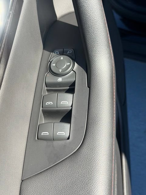 Used 2019 Chevrolet Blazer RS AWD/4WD image 19