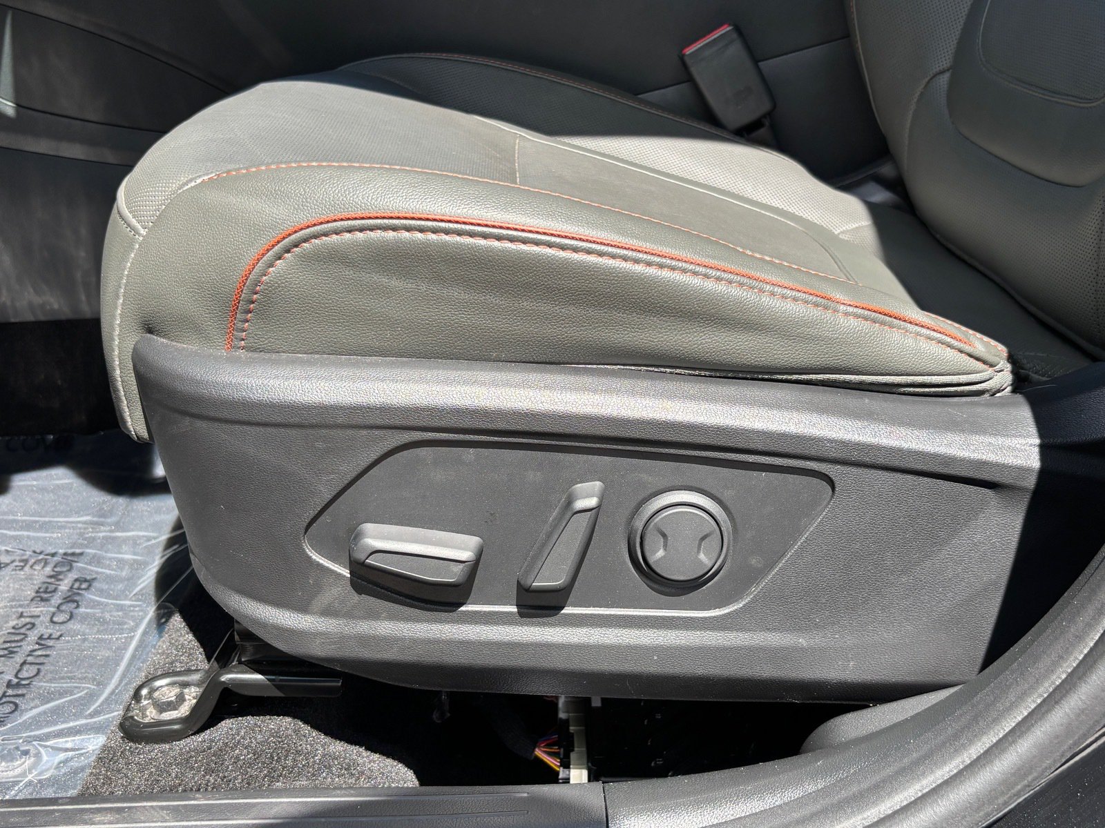 Used 2023 Hyundai Santa Cruz Limited AWD/4WD image 28