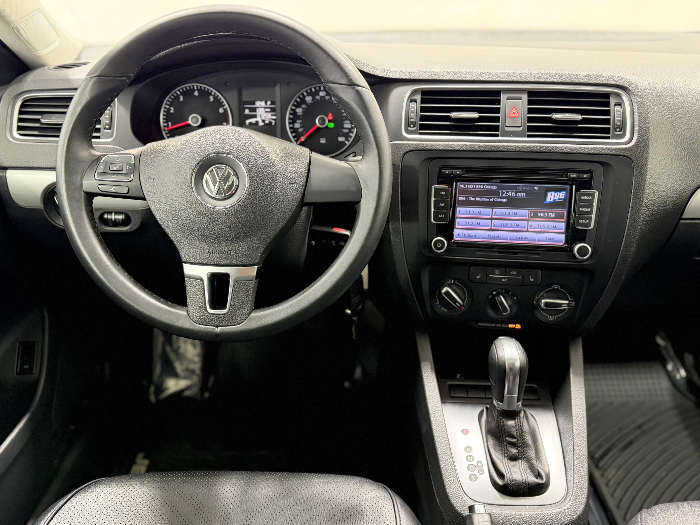Used 2013 Volkswagen Jetta SE image 21