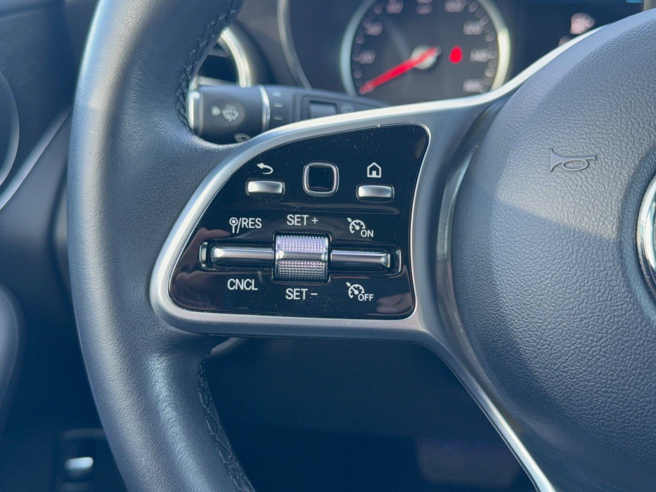 Certified 2022 Mercedes-Benz GLC 300 4MATIC image 18