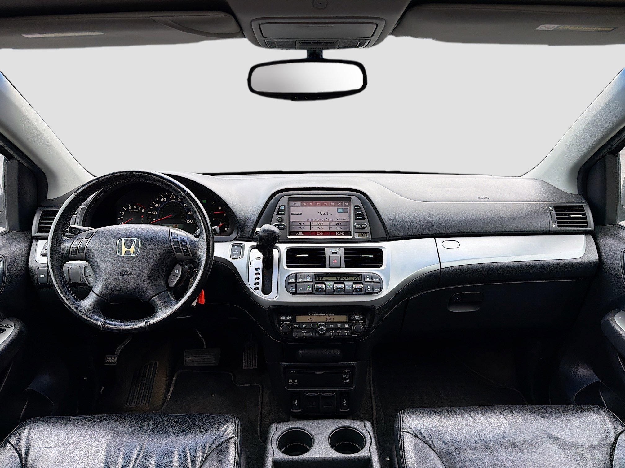 Used 2008 Honda Odyssey Touring image 3