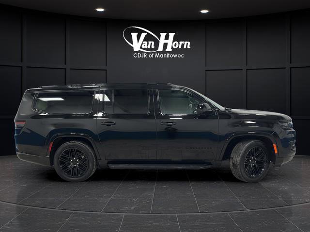 Used 2024 Jeep Wagoneer L Series II w/ Convenience Group I image 2