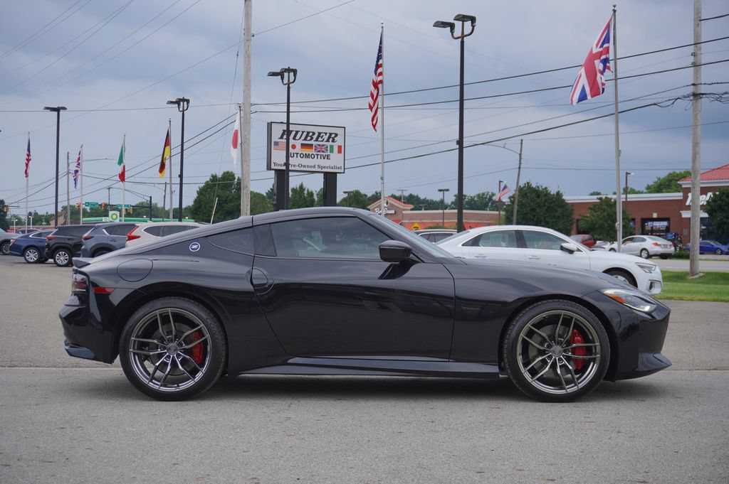 Used 2023 Nissan Z w/ Floor Mat Package (L93) RWD image 13