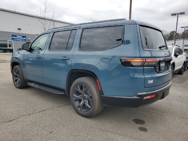 New 2026 Jeep Grand Wagoneer Limited AWD/4WD image 4