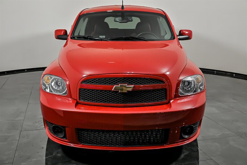 Used 2009 Chevrolet HHR SS w/ Performance Package FWD image 4