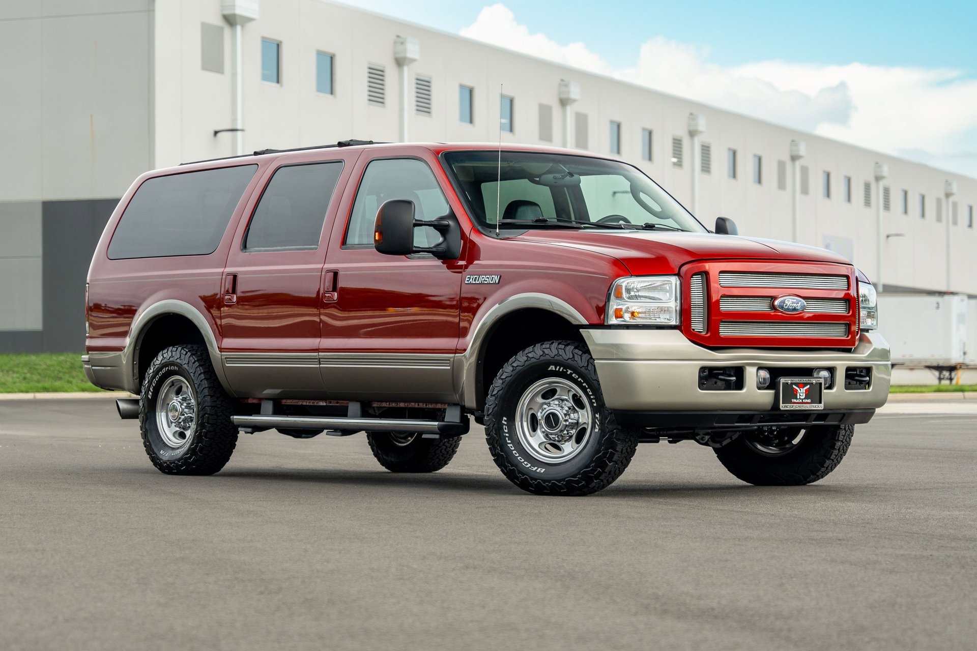 Used 2005 Ford Excursion Eddie Bauer image 28