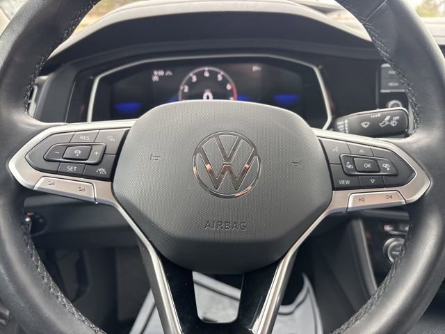Certified 2024 Volkswagen Jetta SE FWD image 27