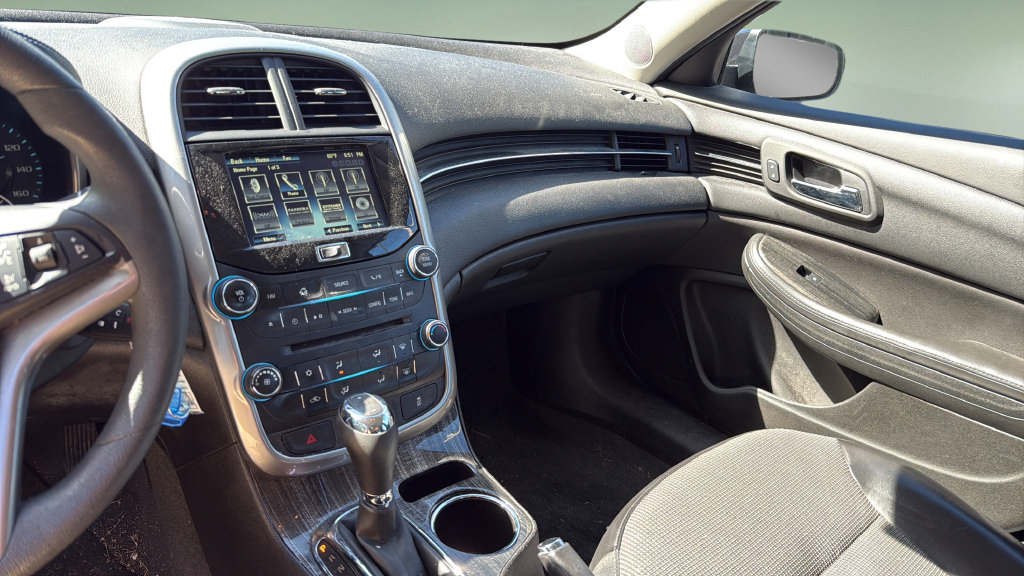 Used 2014 Chevrolet Malibu LT w/ Power Convenience Package FWD image 22