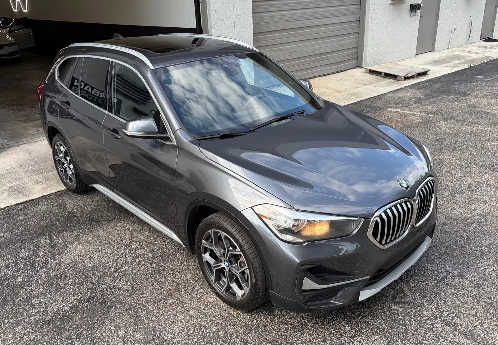 Used 2020 BMW X1 xDrive28i w/ Convenience Package image 6