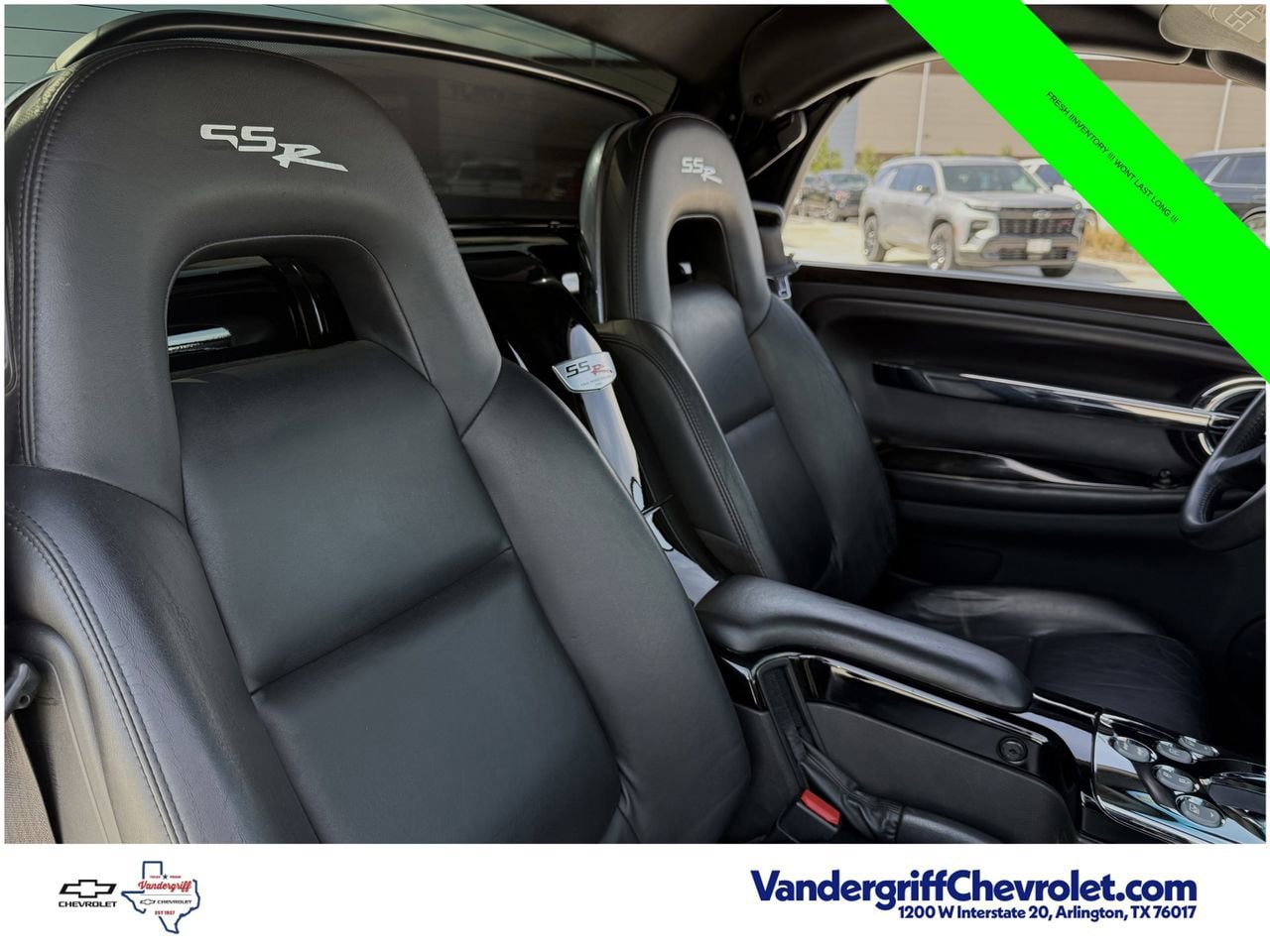 Used 2006 Chevrolet SSR w/ Preferred Equipment Group RWD image 23