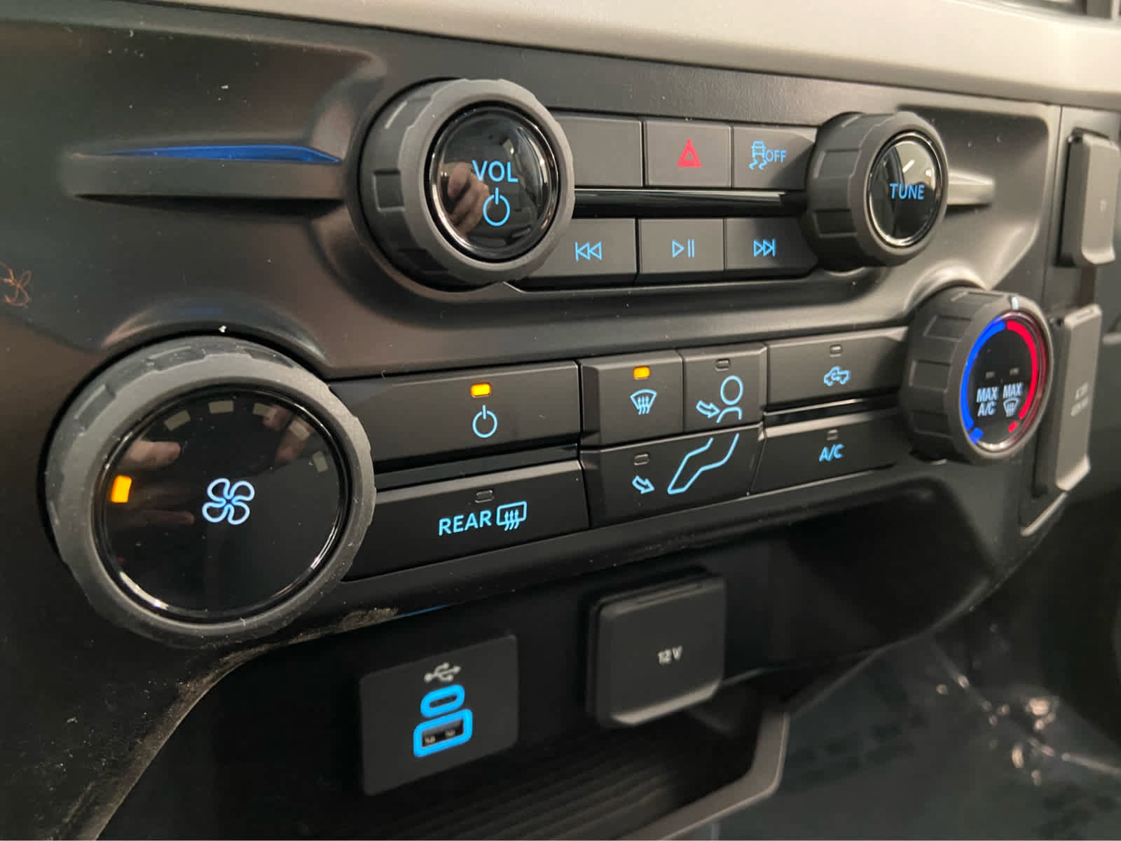 New 2026 Ford F450 XLT w/ FX4 Off-Road Package image 30