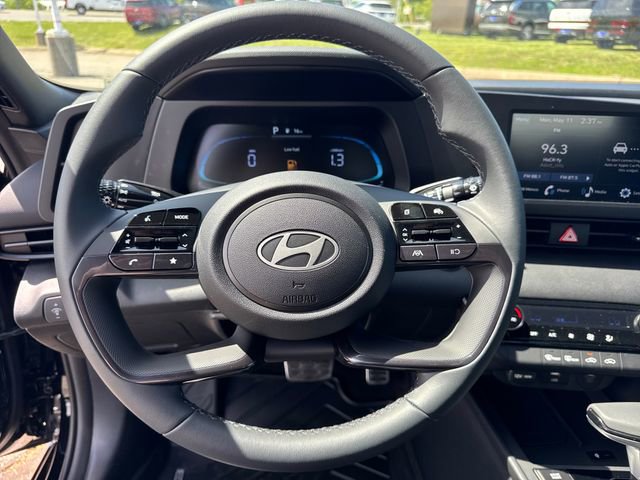 New 2026 Hyundai Elantra Sport FWD image 16