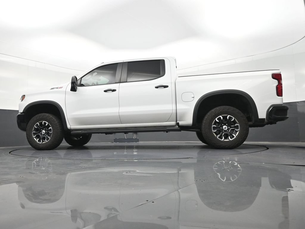 Used 2024 Chevrolet Silverado 1500 ZR2 w/ Technology Package AWD/4WD image 25