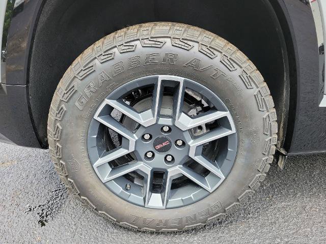 New 2026 GMC Terrain AT4 w/ Technology Package II image 8
