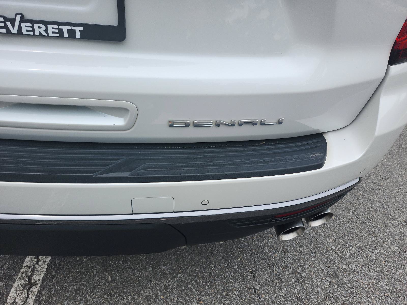 Certified 2023 GMC Yukon XL Denali Ultimate AWD/4WD image 5