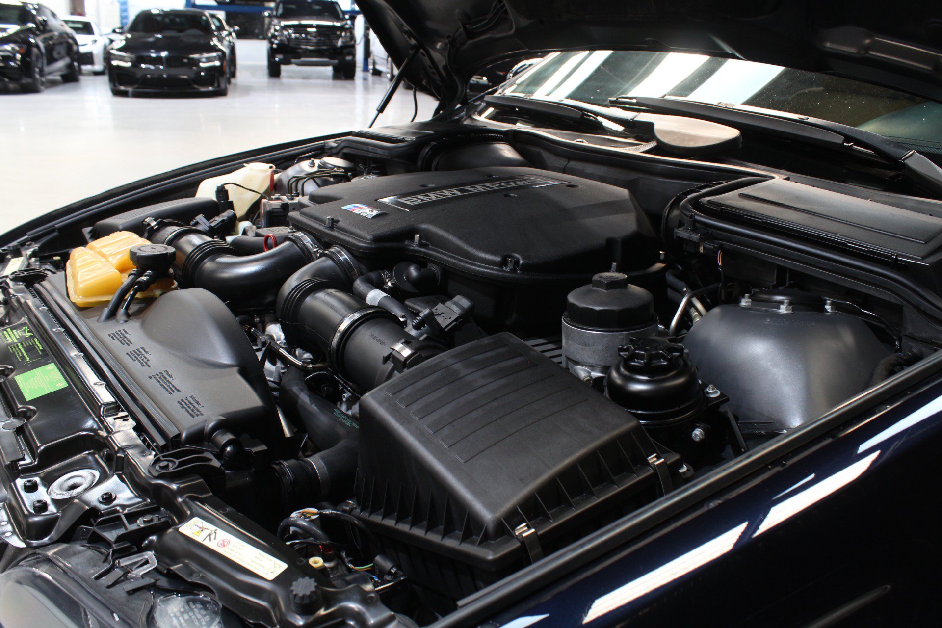 Used 2002 BMW M5 RWD image 27