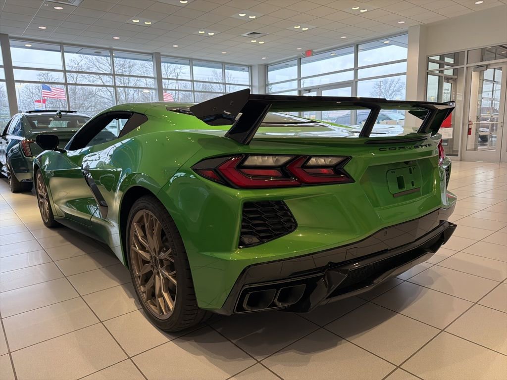 New 2026 Chevrolet Corvette Stingray Preferred Cpe w/ Z51 Performance Package RWD image 22
