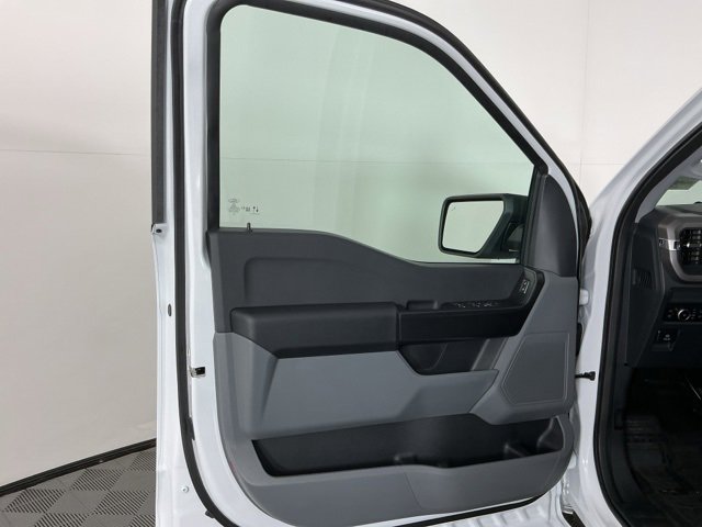 Used 2025 Ford F150 XL w/ Equipment Group 104A Hybrid image 13