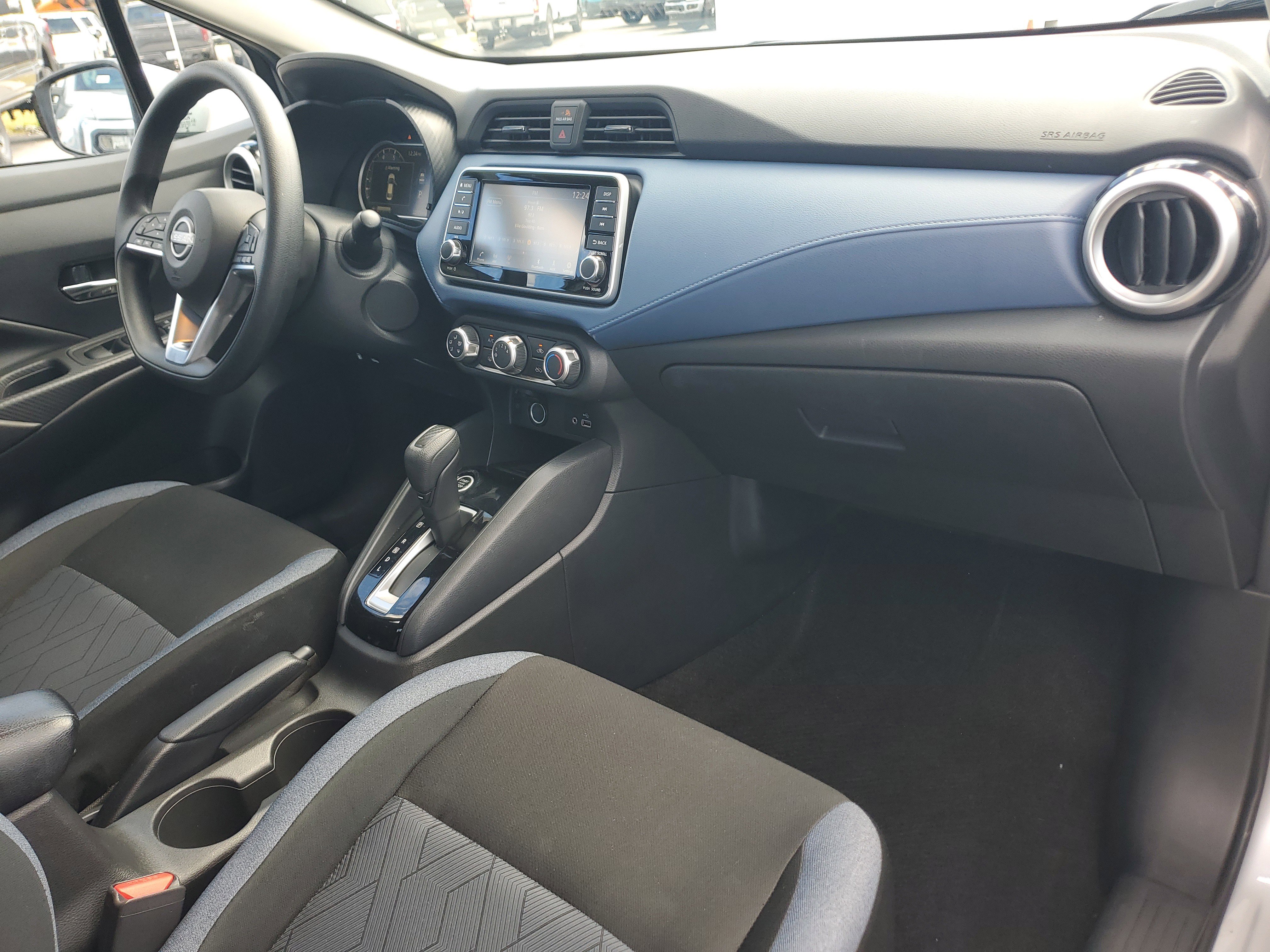 Certified 2025 Nissan Versa SV w/ Trunk Package image 15