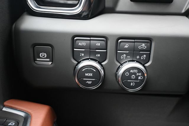 Used 2025 GMC Sierra 2500 Denali Ultimate image 43