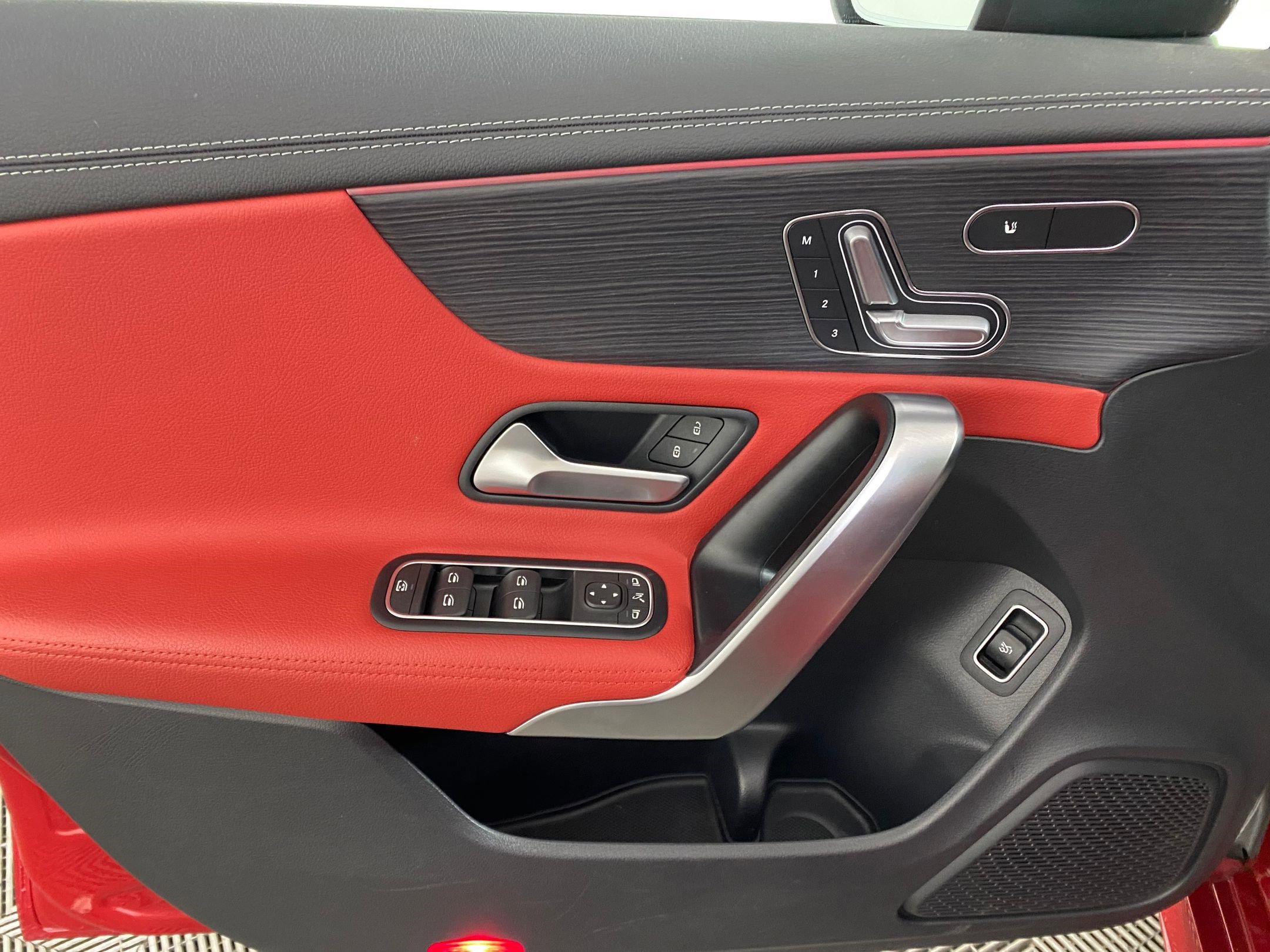 Certified 2023 Mercedes-Benz CLA 250 4MATIC image 11