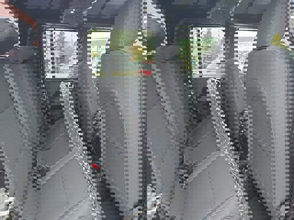 New 2026 Jeep Gladiator Sport image 13