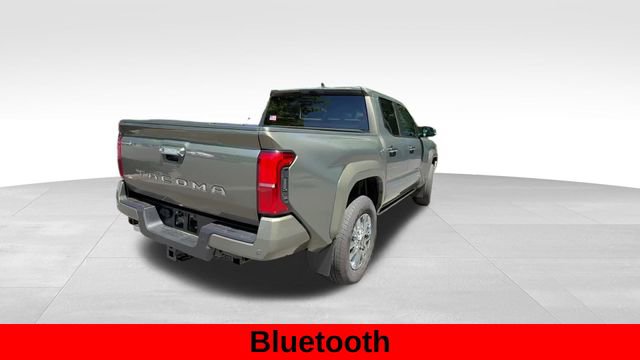 Used 2025 Toyota Tacoma Limited AWD/4WD image 5
