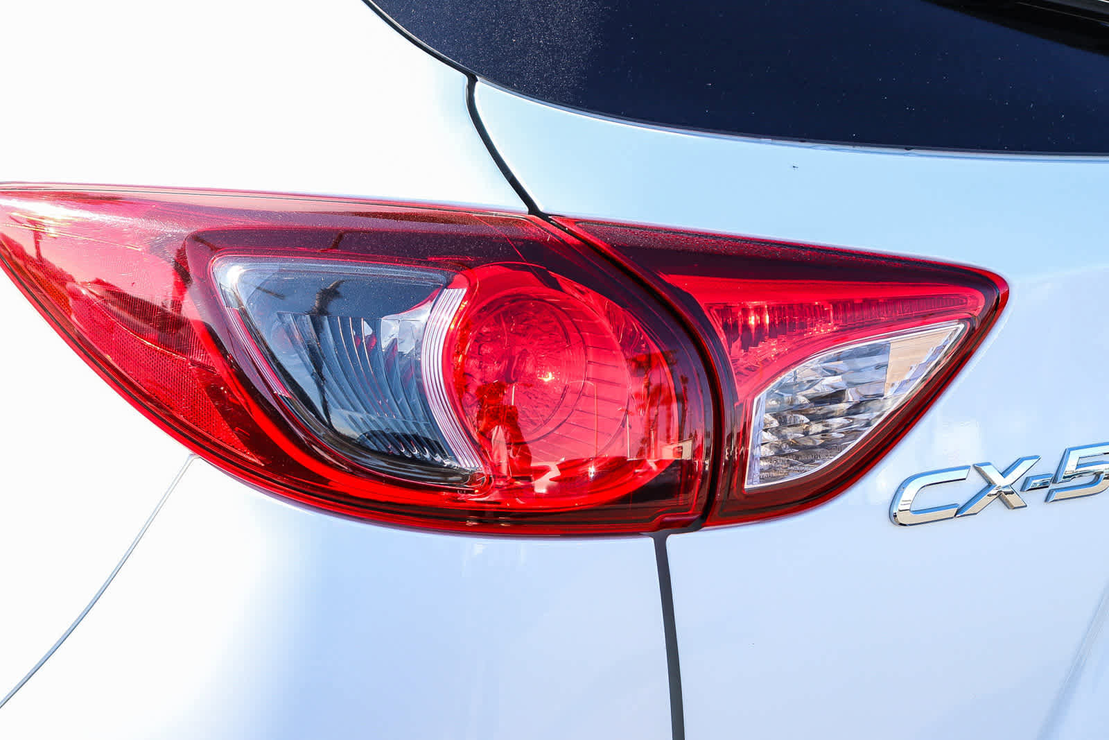 Used 2016 MAZDA CX-5 Touring image 9