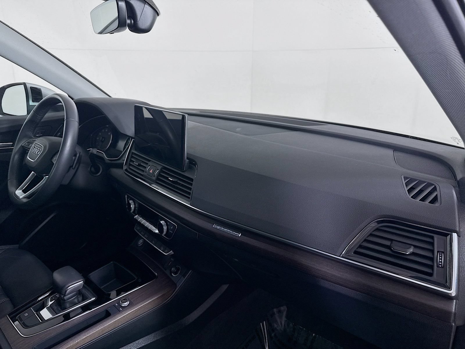 Certified 2023 Audi Q5 Premium Plus w/ Convenience Package AWD/4WD image 27