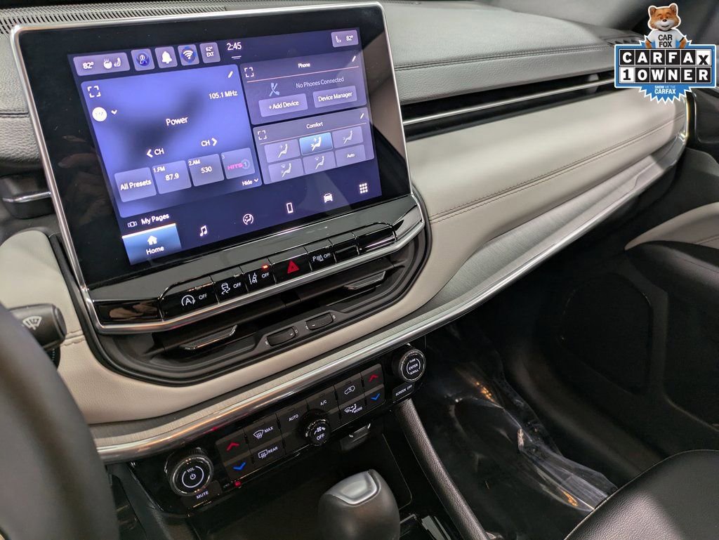 Used 2024 Jeep Compass Limited image 12