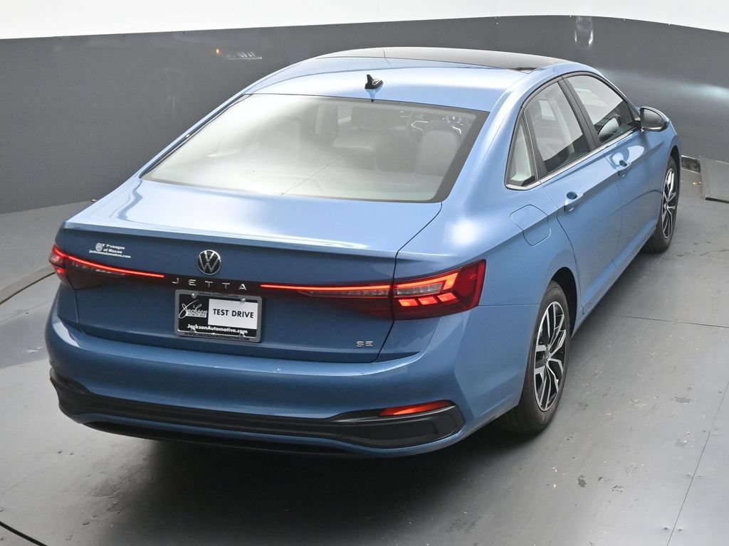 New 2026 Volkswagen Jetta SE FWD image 44