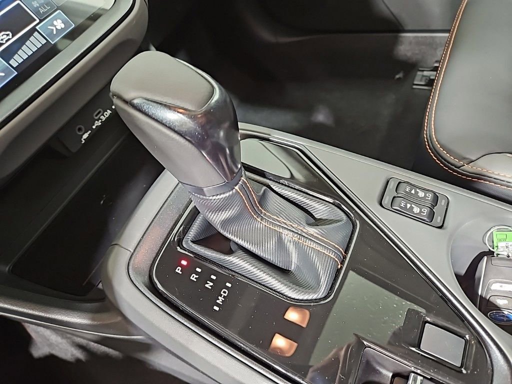 New 2025 Subaru Crosstrek 2.5i Limited w/ Crosstrek Mirror Package image 24