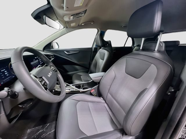 New 2026 Kia Niro Wind FWD image 21