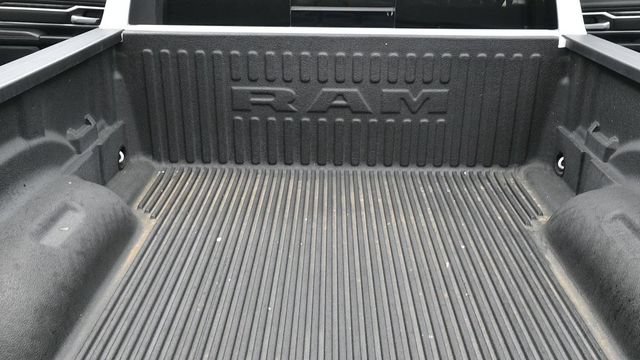 Used 2023 RAM 1500 Big Horn AWD/4WD image 14