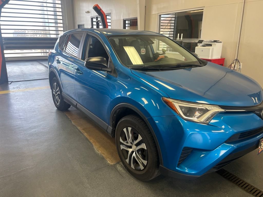 Used 2018 Toyota RAV4 LE