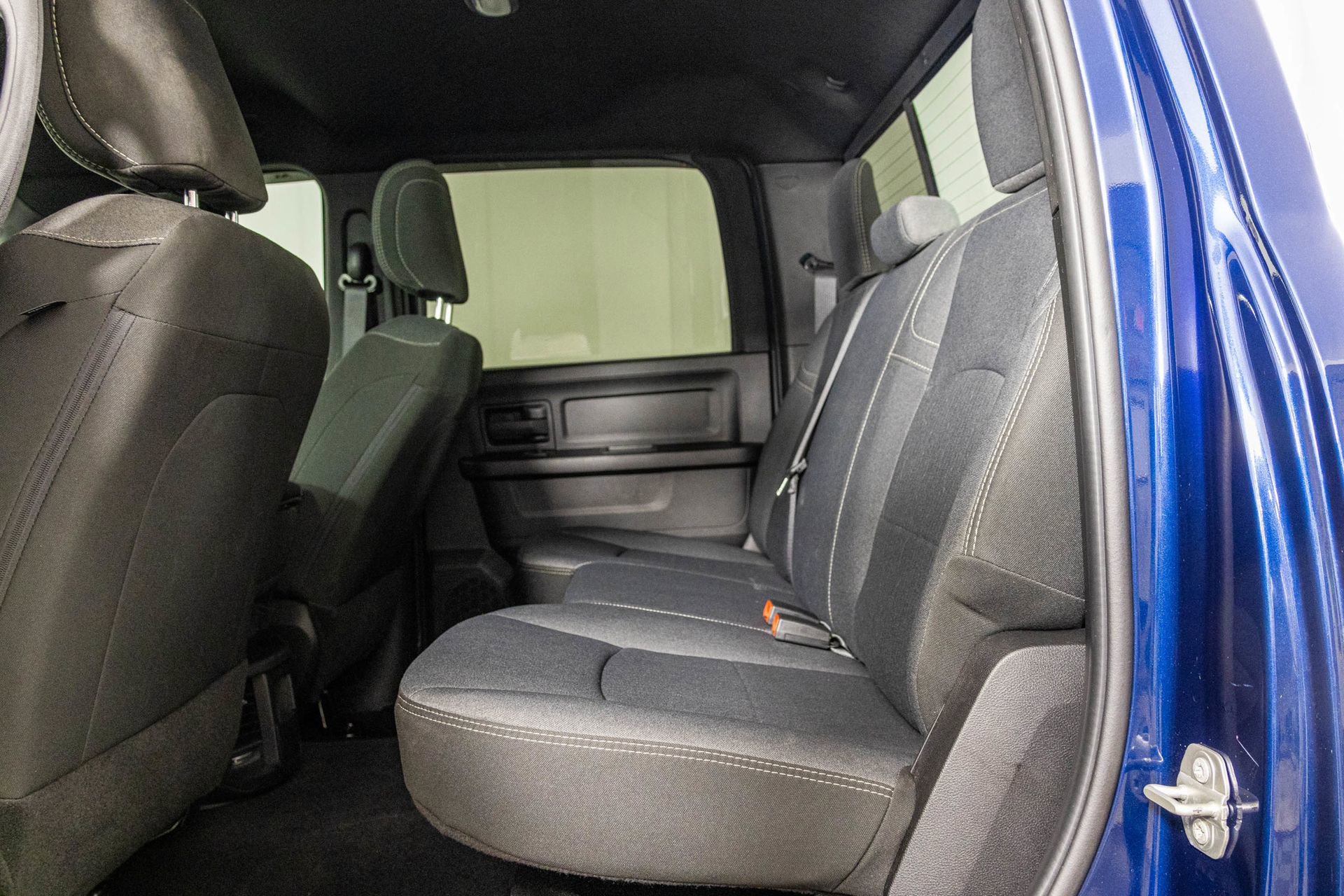 Used 2024 RAM 2500 Tradesman w/ Chrome Appearance Group AWD/4WD image 39