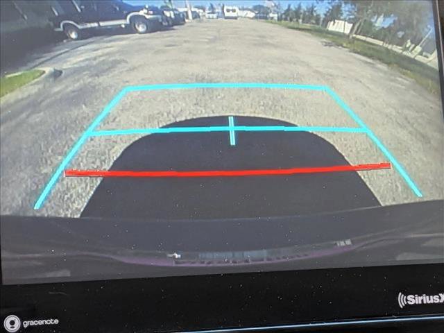 Used 2022 Toyota Camry SE FWD image 12