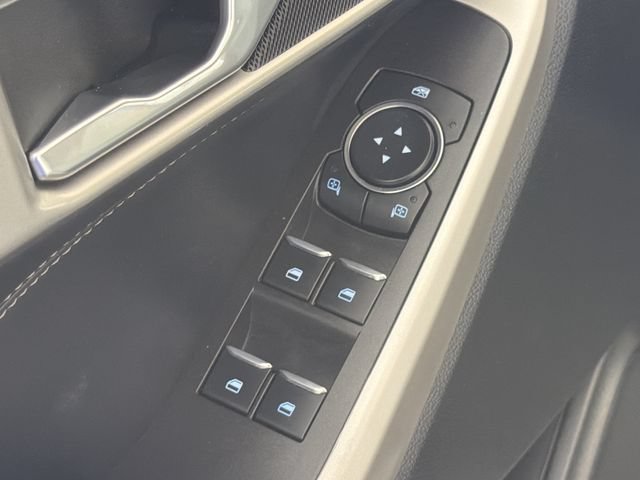 Certified 2023 Ford Explorer XLT w/ Equipment Group 202A RWD image 18