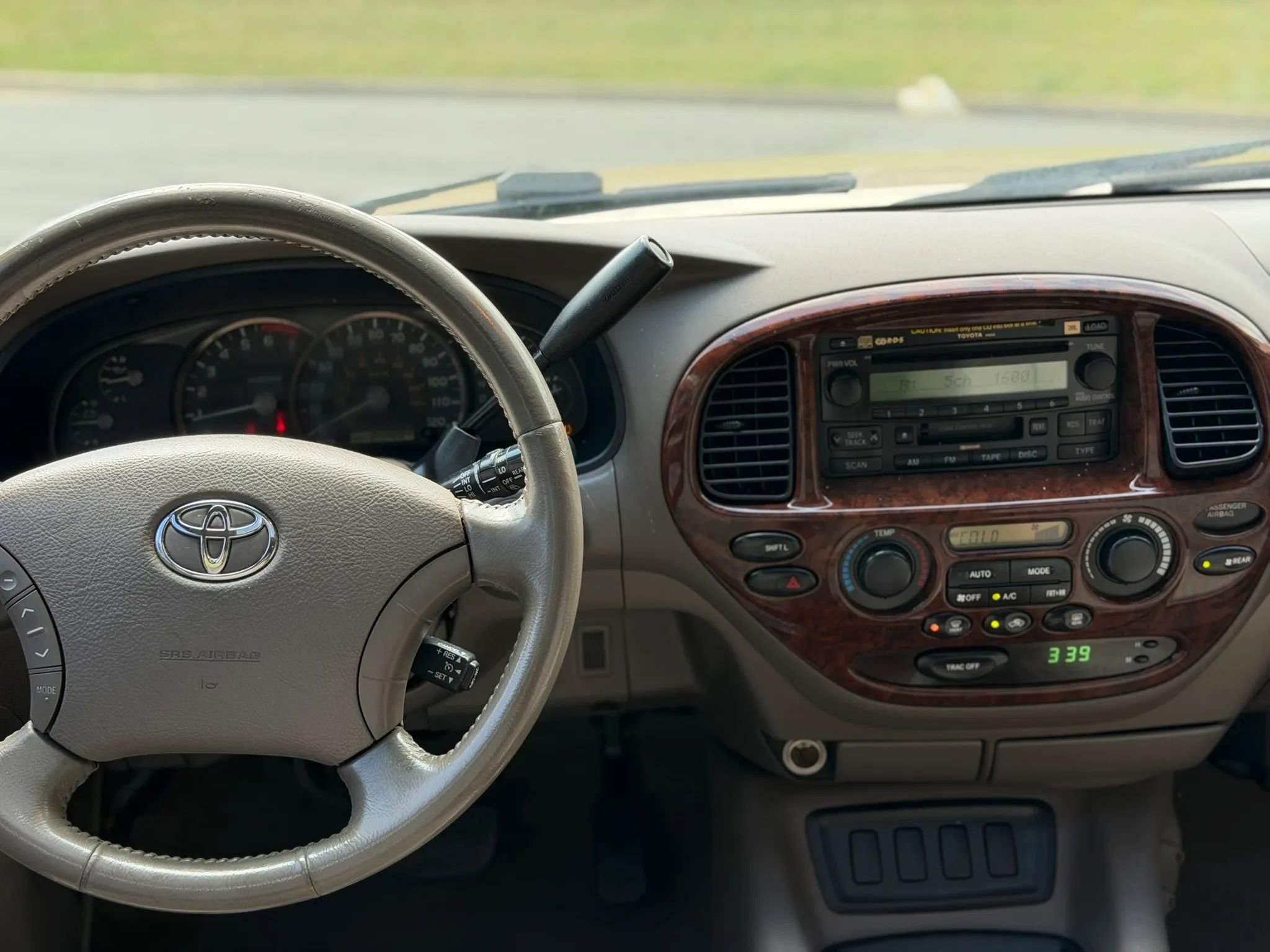 Used 2007 Toyota Sequoia SR5 RWD image 17