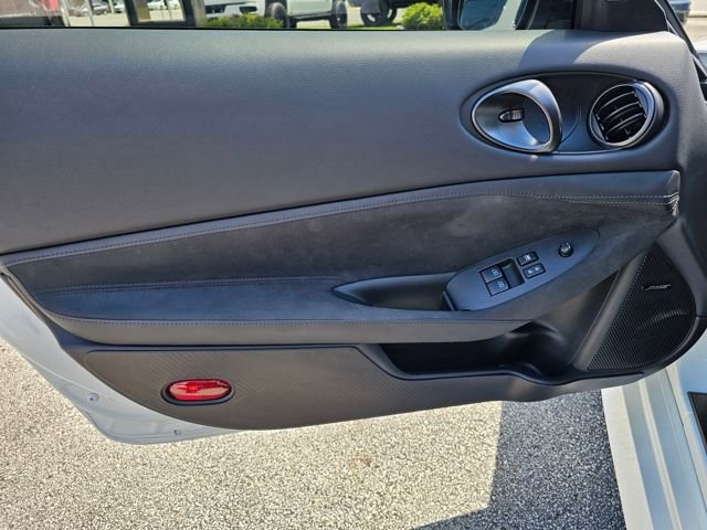 Used 2024 Nissan Z Performance w/ Floor Mat Package image 15