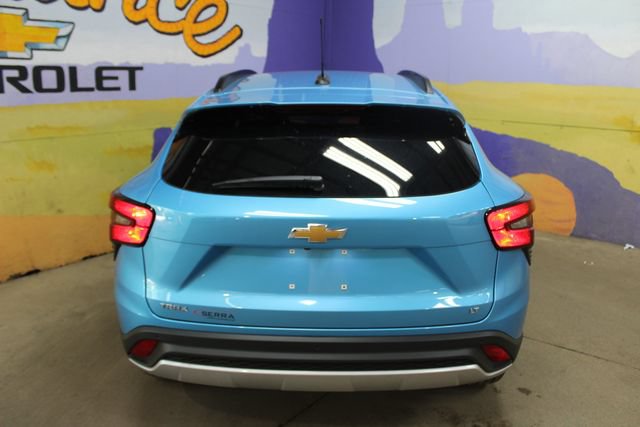 Used 2025 Chevrolet Trax LT w/ Driver Confidence Package FWD image 7