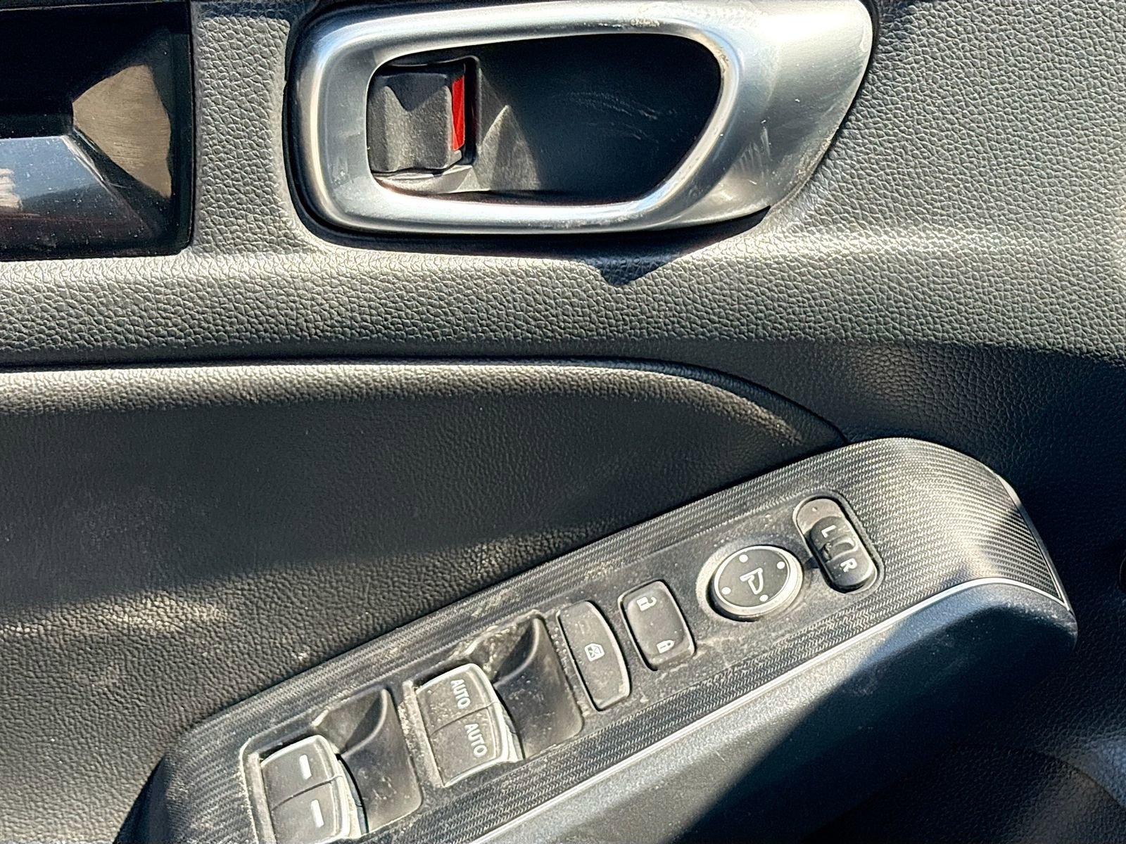 Used 2023 Honda Civic Touring image 18