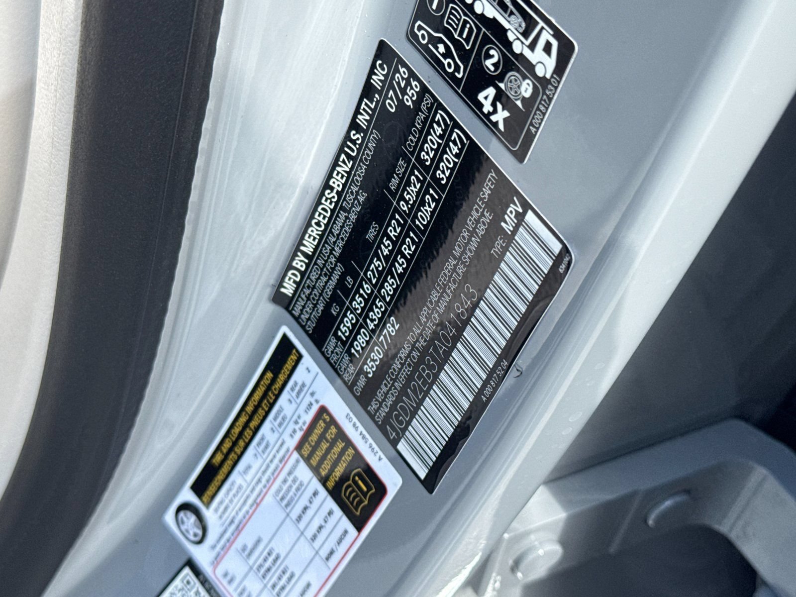 New 2026 Mercedes-Benz EQS 400 4MATIC SUV image 28