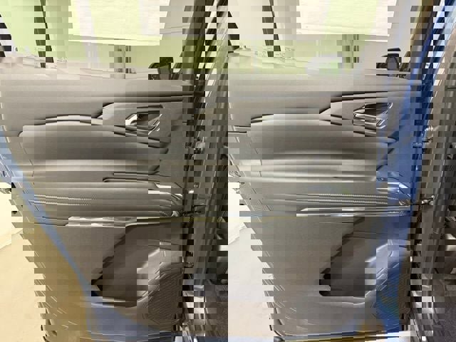 New 2026 Chevrolet Traverse LT image 24