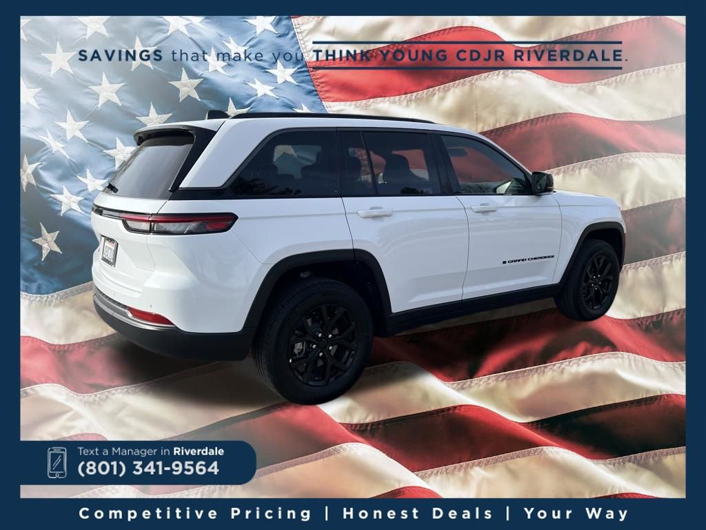 New 2026 Jeep Grand Cherokee Altitude image 5