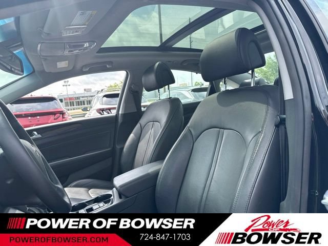 Used 2015 Hyundai Sonata Limited w/ Option Group 06 FWD image 2