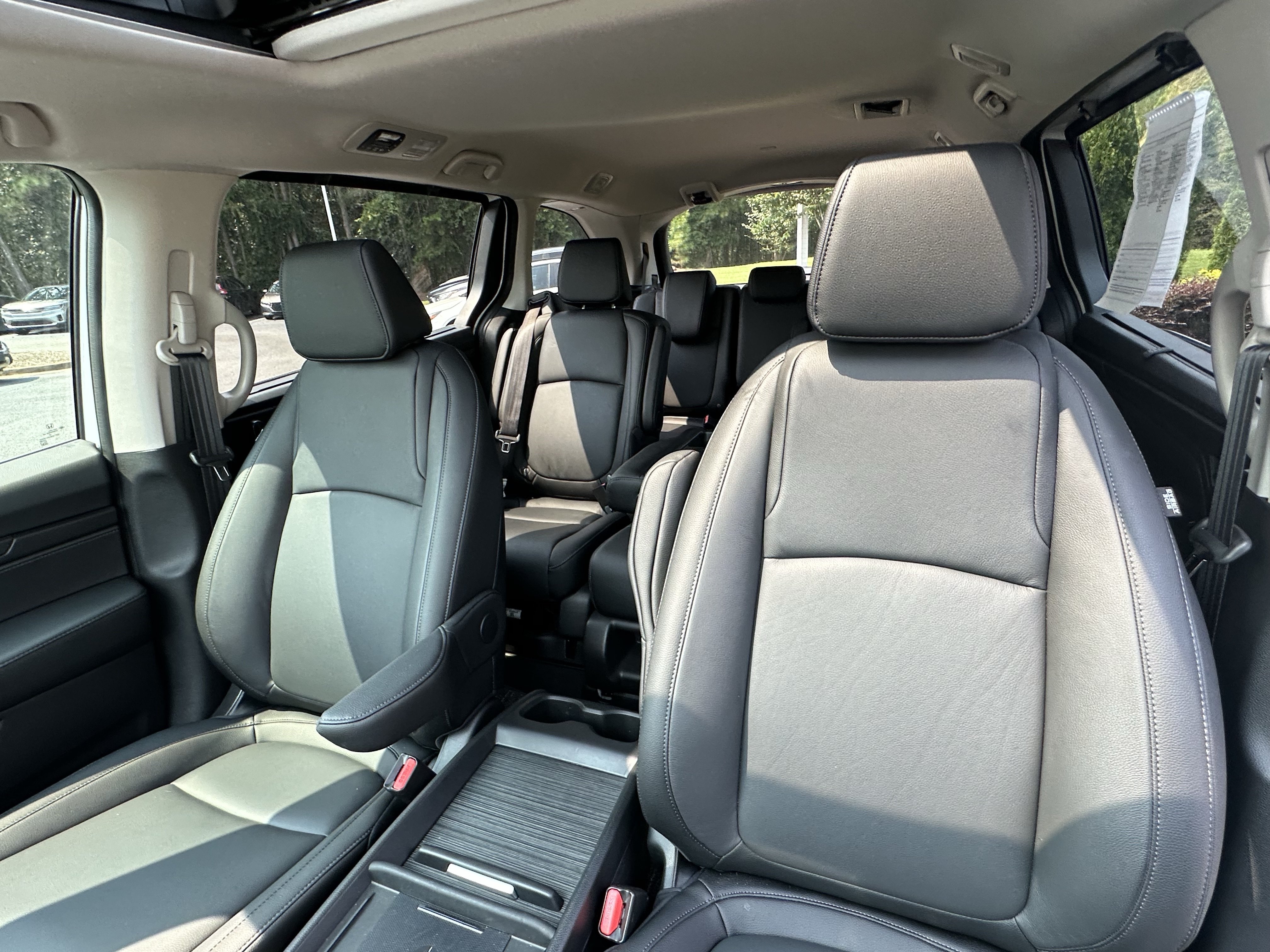 Used 2026 Honda Odyssey EX-L image 8